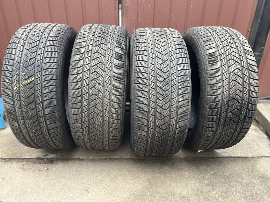 275/50R20 Pirelli winter x4
