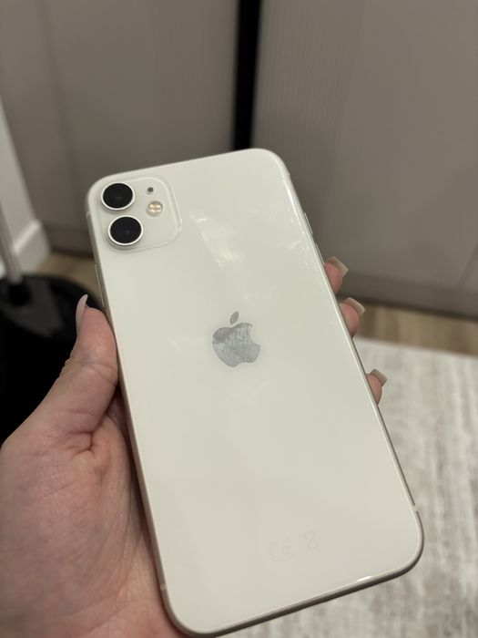 iphone 11, белого цвета, 128гб
