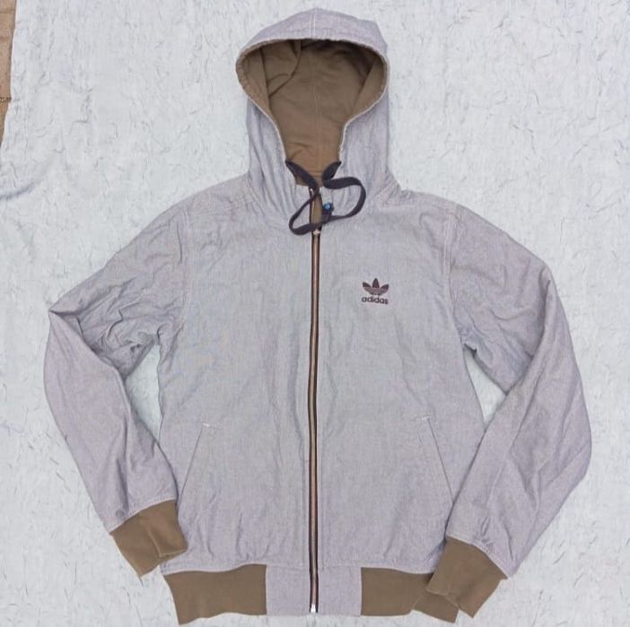 Vând geacă de bărbați Adidas!