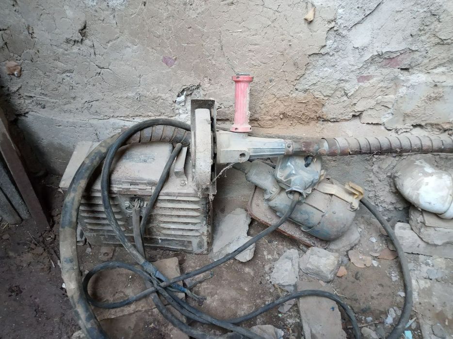 Шлифмашинка  с преоброзовптелем