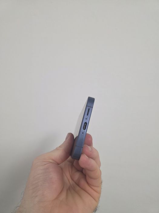 Samsung Galaxy A55 fullbox 10/10, și prin curier.
