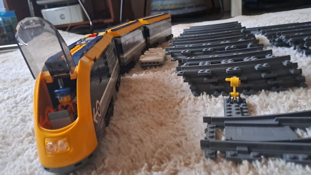 Lego City tren 60197