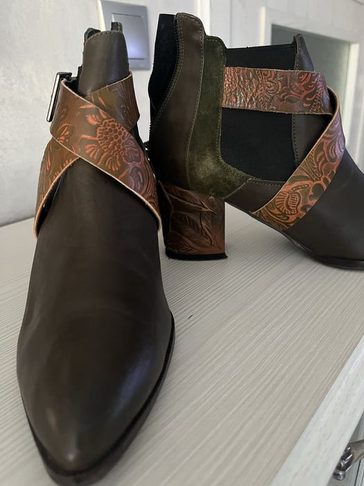 Обувки Caprice естествена кожа