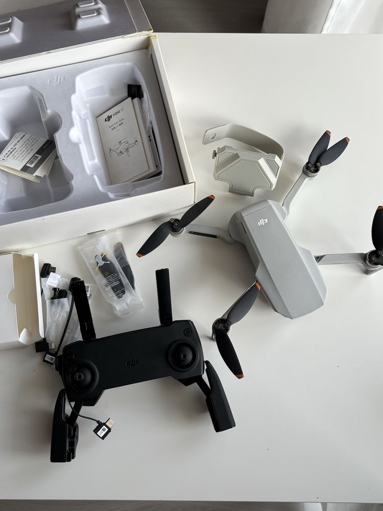 Drona Dji Mini SE la cutie ca noua