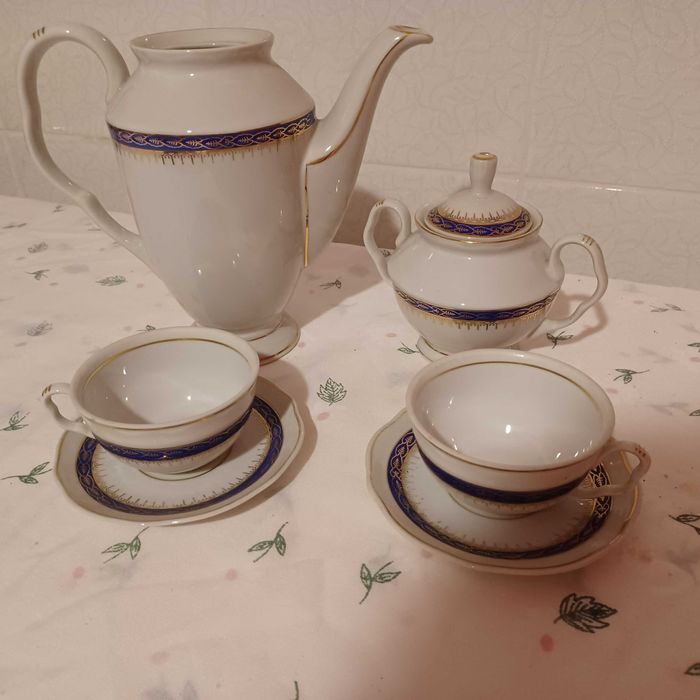 Set pentru cafea, din porțelan