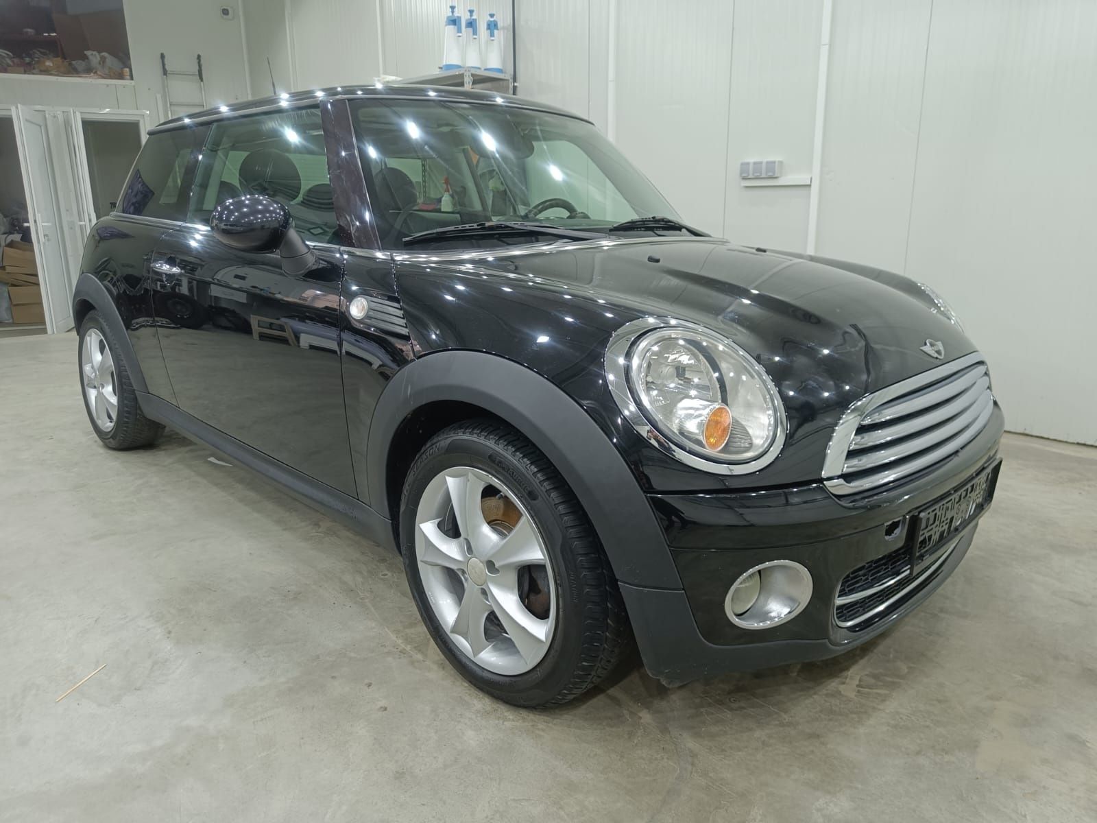 Mini Cooper 2009 1.6 Hdi Navi Trapa Consum 5%