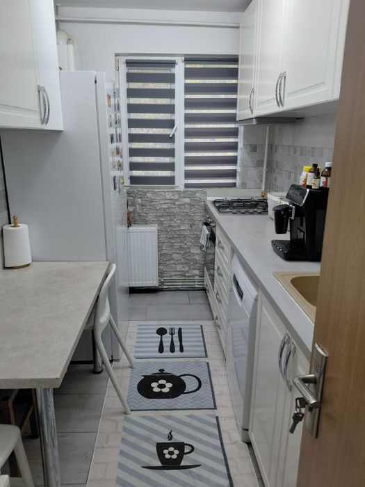 Apartamentul 3 camere, Zona Vest, la cheie