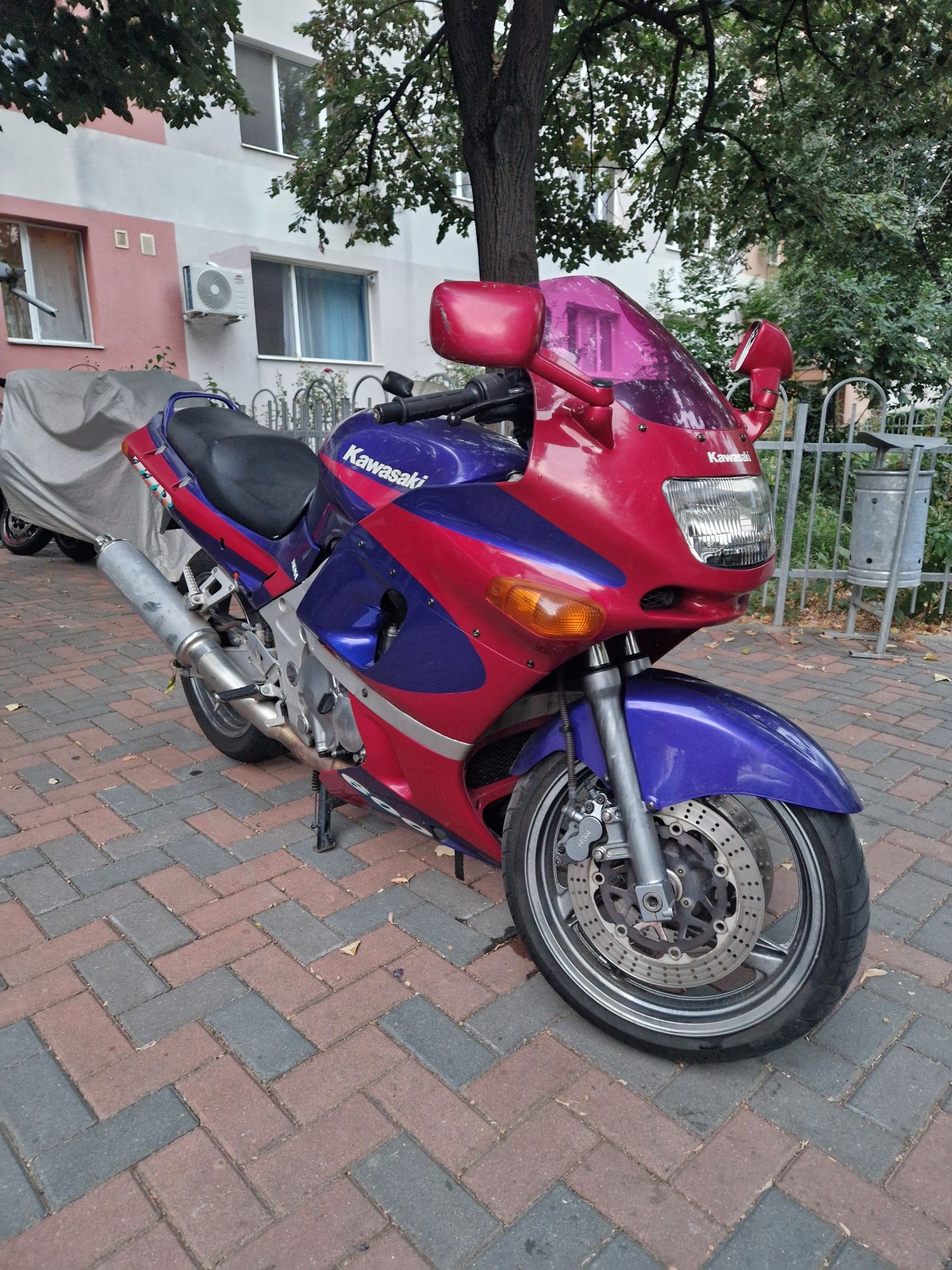 Kawasaki zzr 600 D (posibil 35kw)