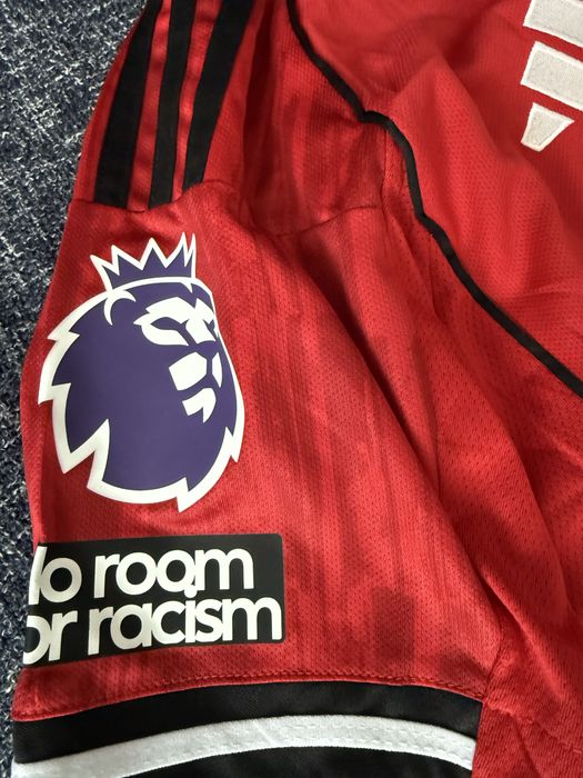 Tricou Manchester United – sezon 2025/2026 marimea M