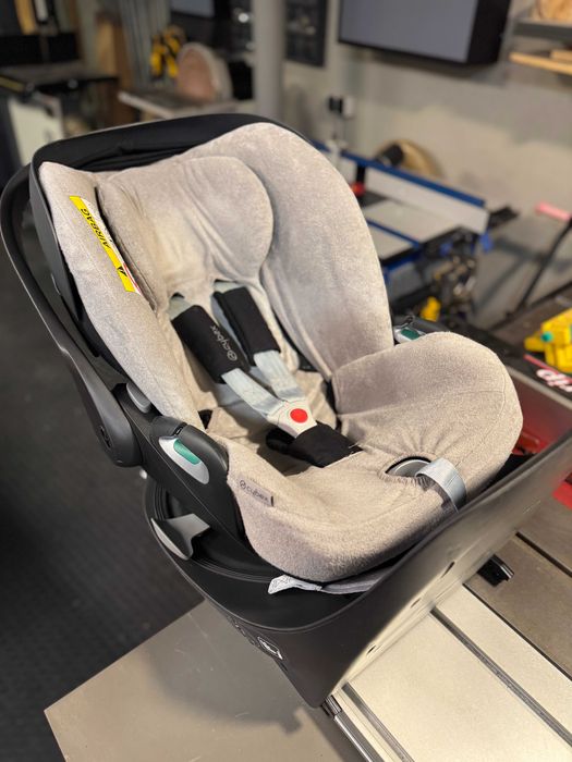 Vand scoica Cybex Cloud Z2 I-size + Baza Isofix 360