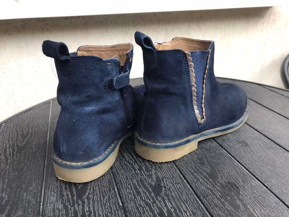 Обувки за момиче номер 32