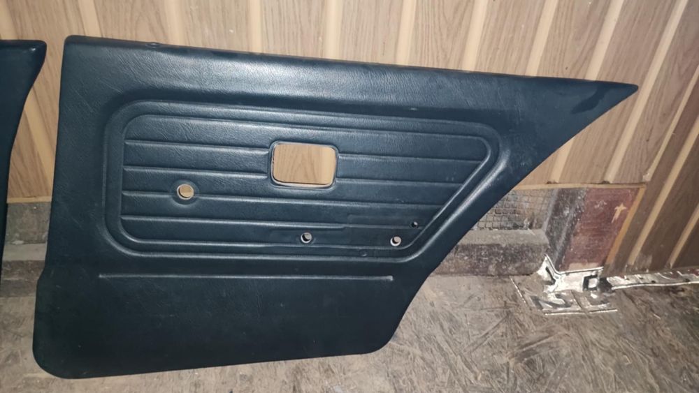 Interior piele bmw e30 Sedan Fete usi si stalpi.