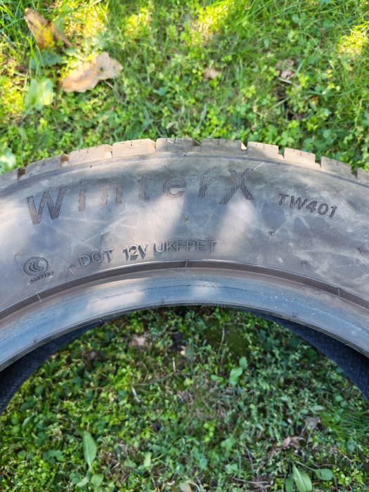 Cauciucuri iarnă 215/60 R17 noi