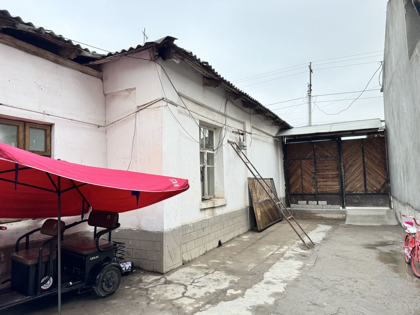 Uy sotiladi / Дом продается