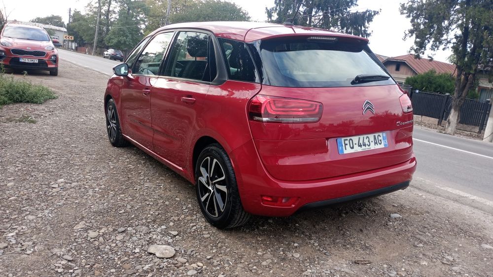Citroen C4 Picasso SpaceTourer/ 2020/ 1.5 BlueHdi/ 130 cp/Navi/ Led