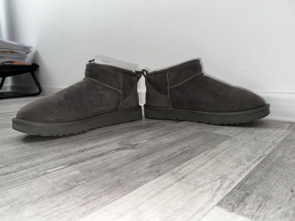 Ugg classic ultra mini gri 38