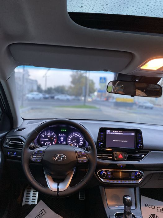 HYUNDAI 130 PREMIUM Holat idyal