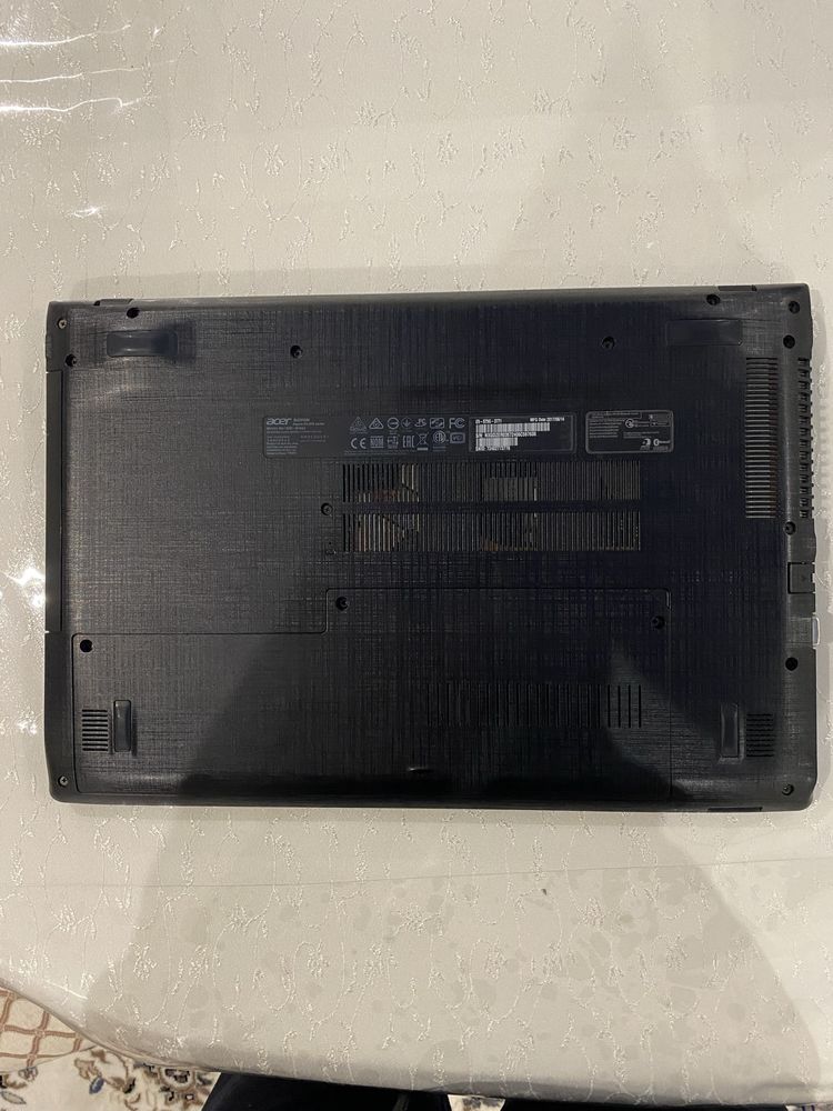 Ноутбук Acer i3, gtx950m