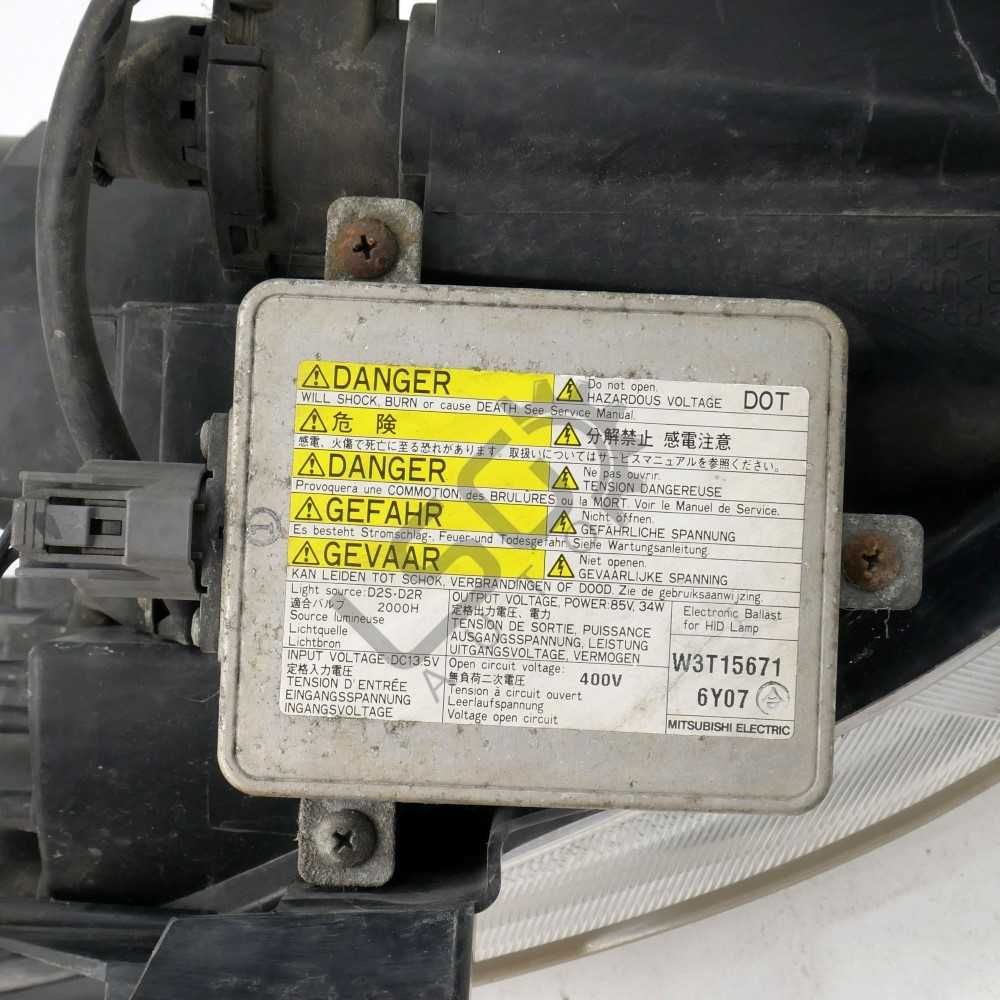 Ляв ксенонов фар Mazda 5 (I) 2005-2010 ID: 136440