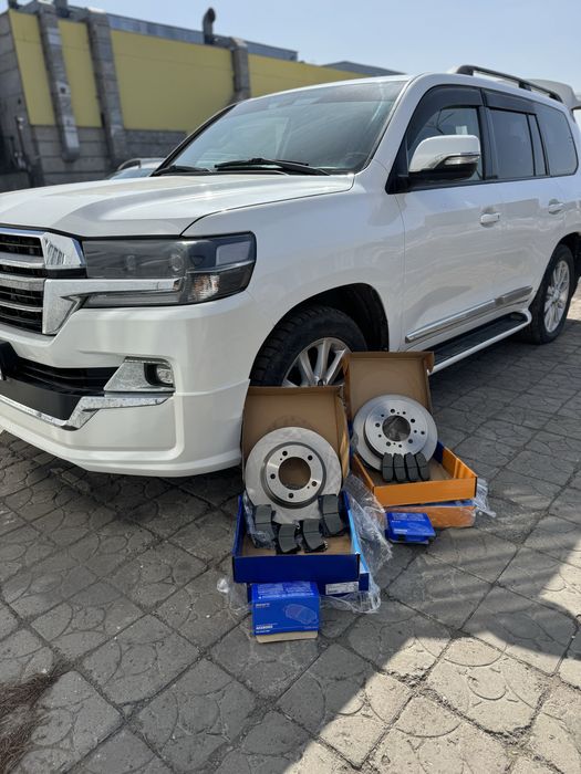 Тормозные диски Toyota Land Cruiser 200 Lexus LX 570