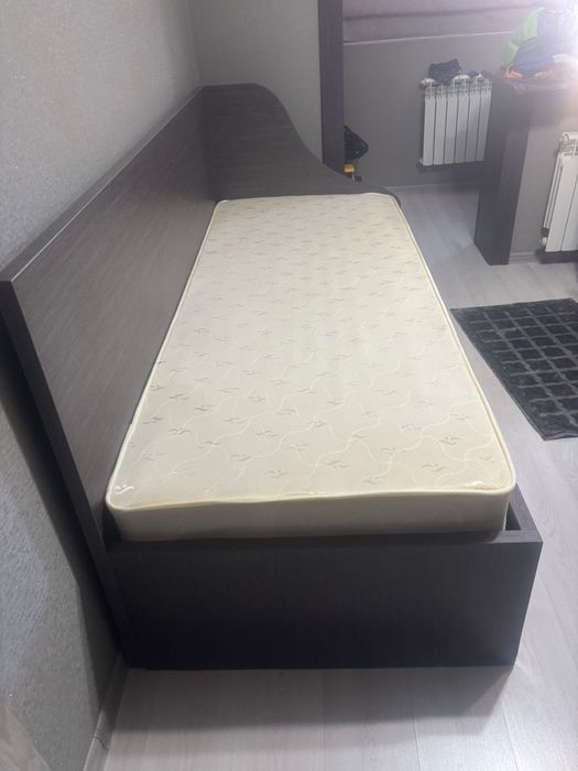 Кровать односпальная