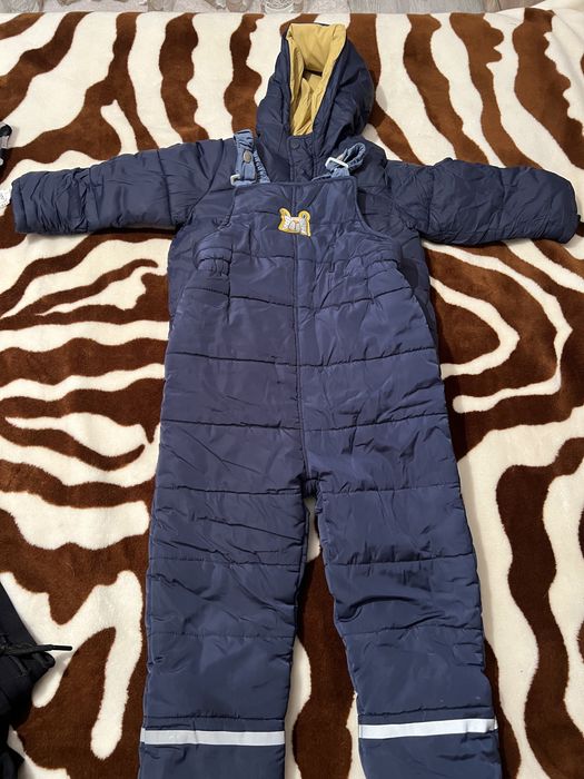 Salopeta de ski zara si geaca zara 110