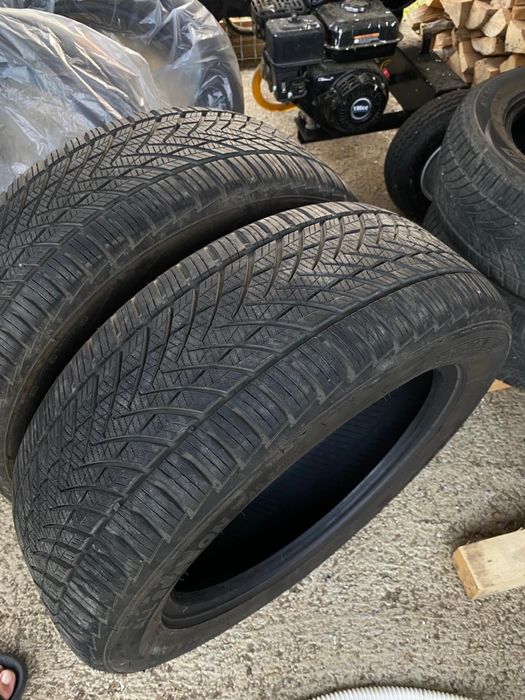 Anvelope all season 235/55R18 104V