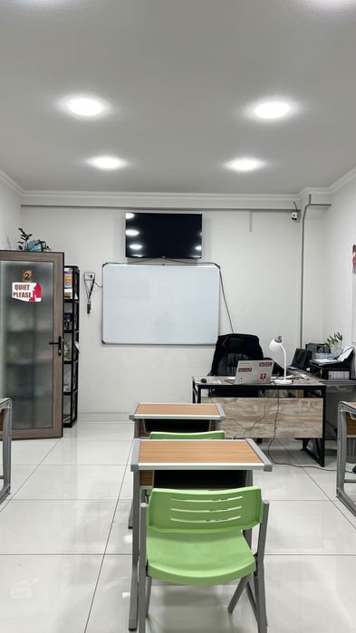 Срочно сдаётся в АРЕНДУ офис Бульвар(Сибирская улица)