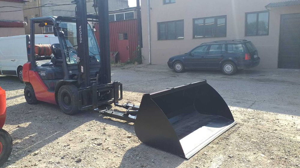 Cupa hidraulica pentru stivuitor de vanzare NOUA !