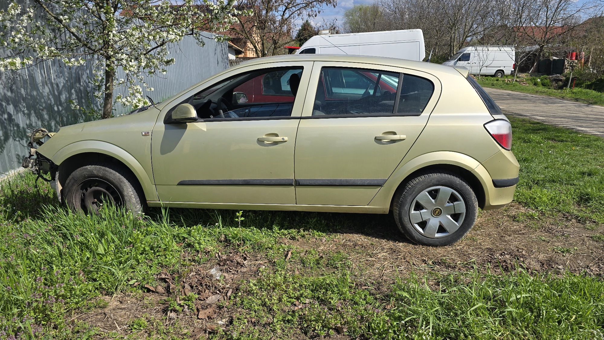 Dezmembrez Opel Astra H 1.4 benzină motor  Z14XEP