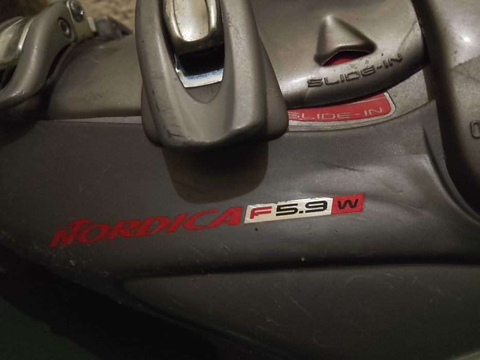 Ски Elan 140см, обувки Nordica 25-25.5