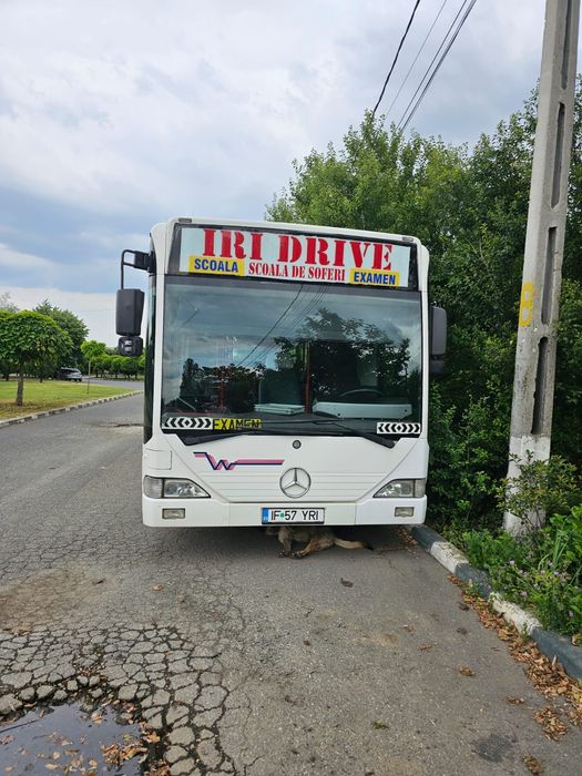 Vând Autobuzul Citaro autorizat școală