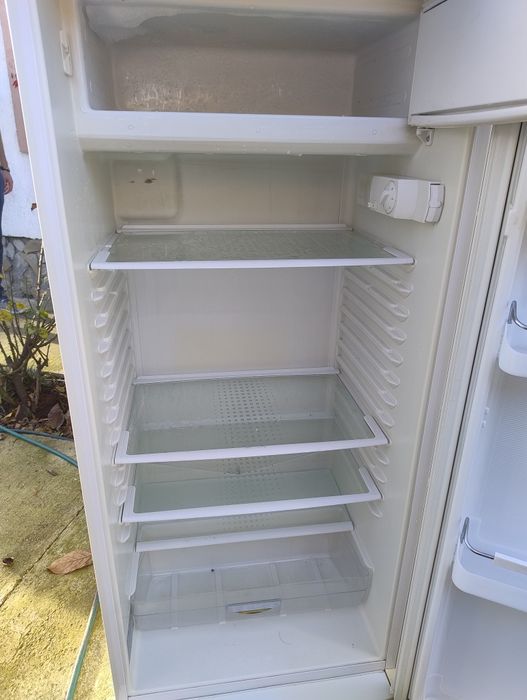 Vând frigider Gorenje