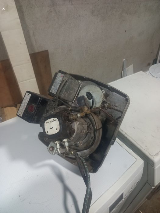 Нафтова горелка отлична