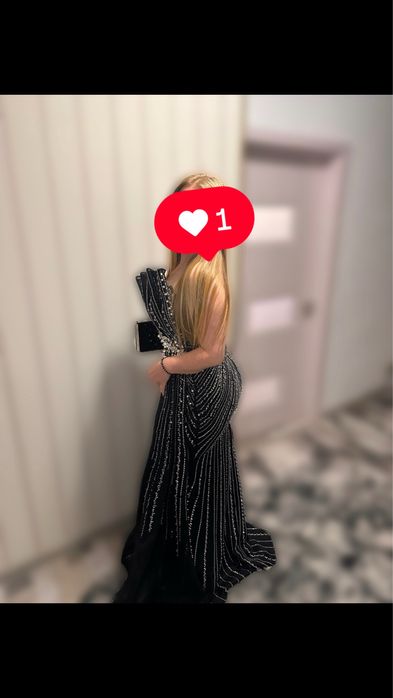 Официална бална рокля, с камъни сваровски!