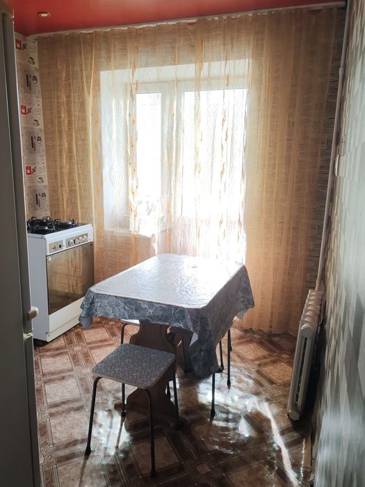 Сдам квартиру двух комнатную.