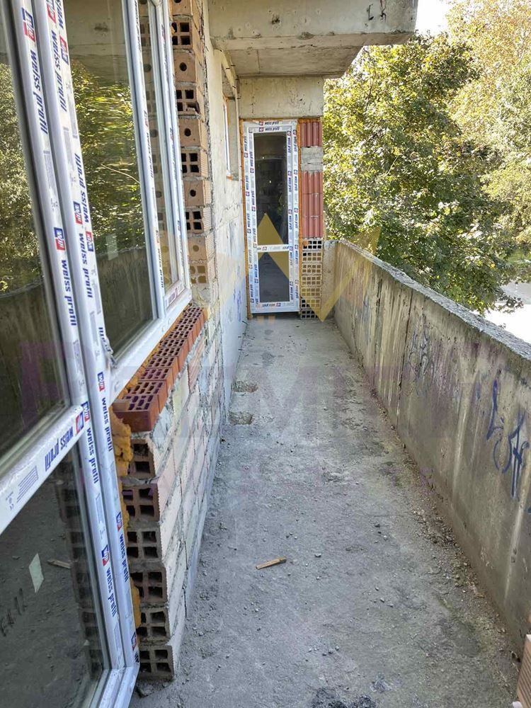 Продава се Тристаен апартамент в Варна, Аспарухово - 109 кв.м за 1459 €/кв.м - Снимка #9