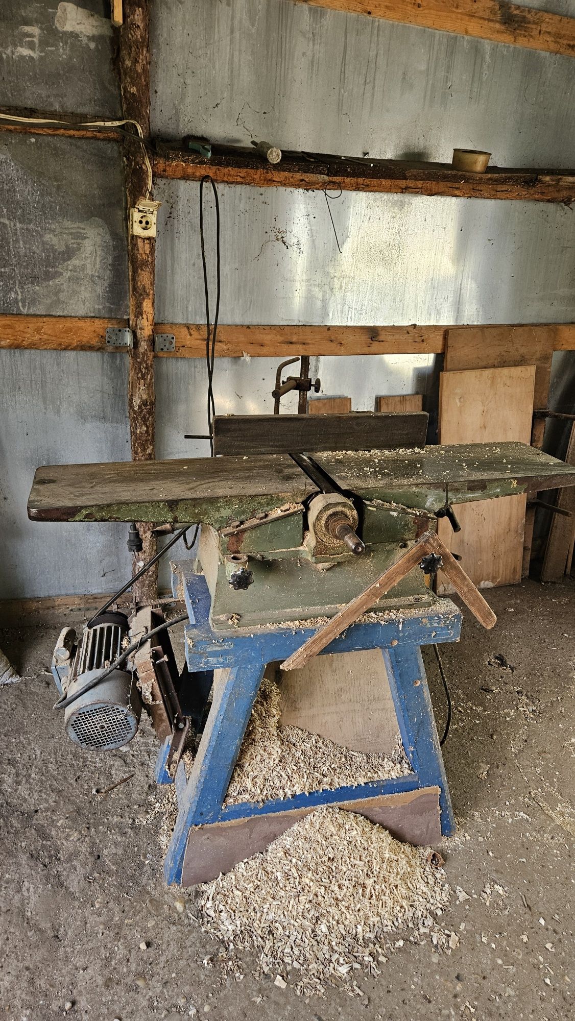 Дървообработващи машини