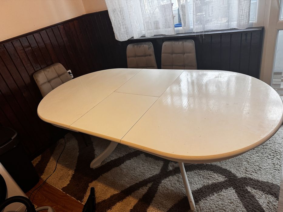 Трапезна разтегателна маса