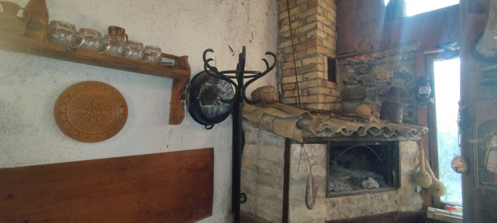 Двуетажна къща с гледка към езерото и морето , с.Доброглед