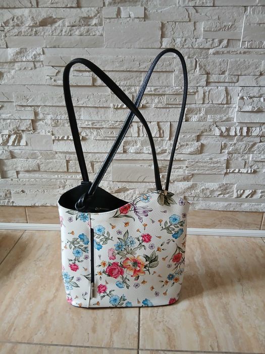 Geanta rucsac din piele naturala imprimeu floral