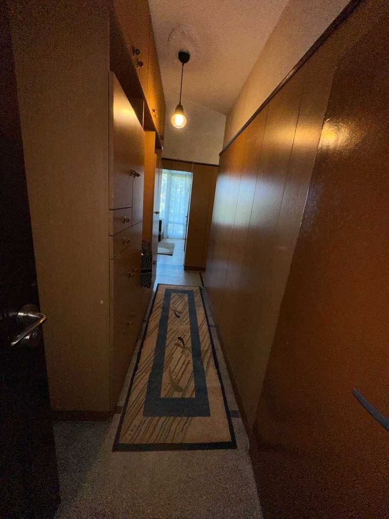 Продава се Двустаен апартамент в Пловдив, Младежки Хълм - 72 кв.м за 1389 €/кв.м - Снимка #19
