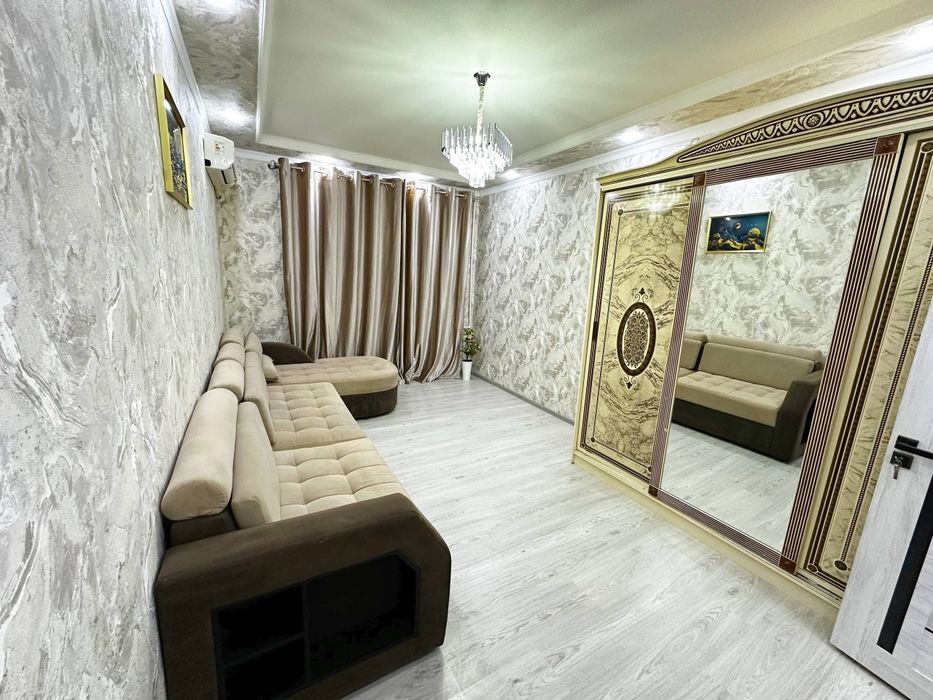 . МЕТРО М. УЛУГБЕК, Чиланзар 6 Квартал,2\2\4,Продаётся Квартира