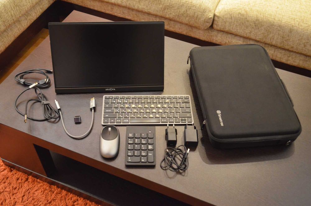 Портативен (Допълнителен) дисплей 15,6" ARZOPA + Клавиатура и мишка.