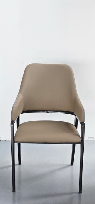 Scaune și fotolii moderne din stoc – Model 18 - livrare rapidă