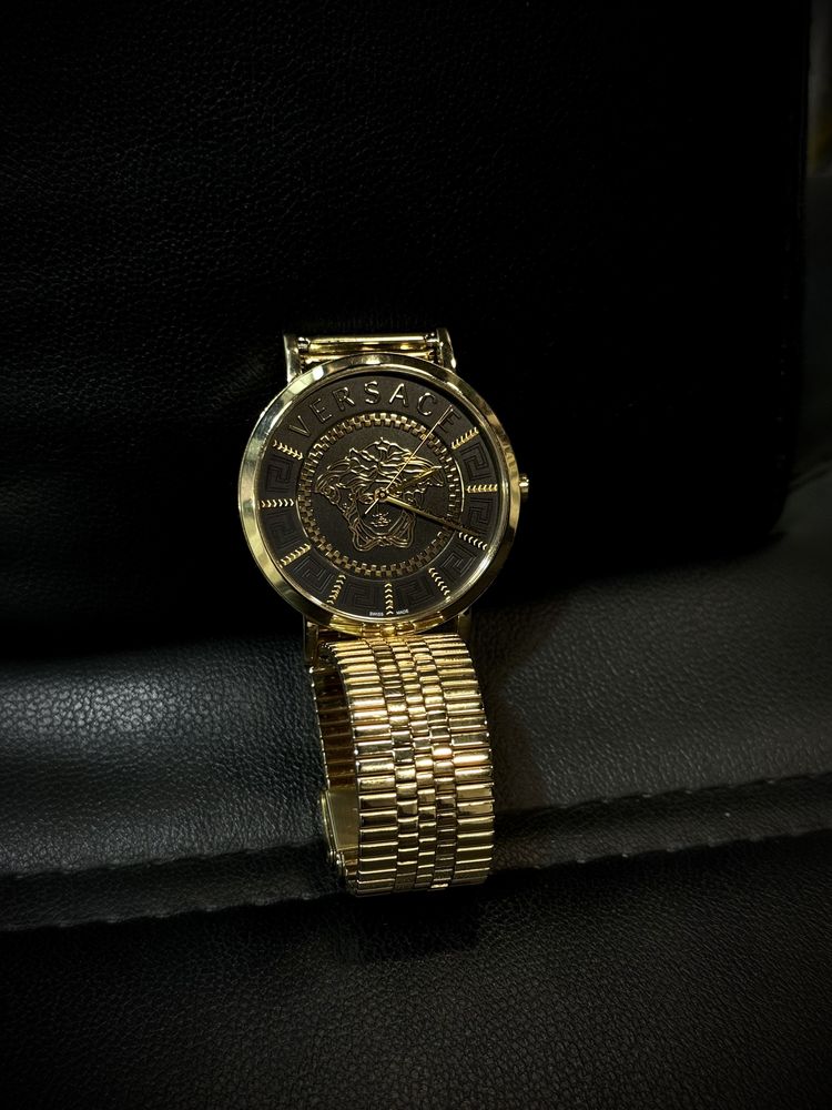 Ceas Versace V-Essential Ladies Gold 36mm Watch VEK400621