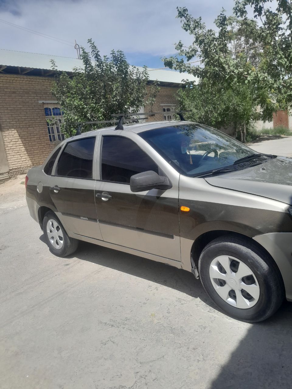 Lada Granta sotiladi