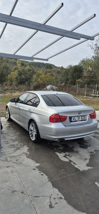 Vand BMW E90 Facelift 320d 184 cp 2011