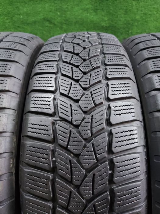 зимни гуми 185/65/15 Firestone, dot19
dot19та
6+мм 
Добри състояние бе