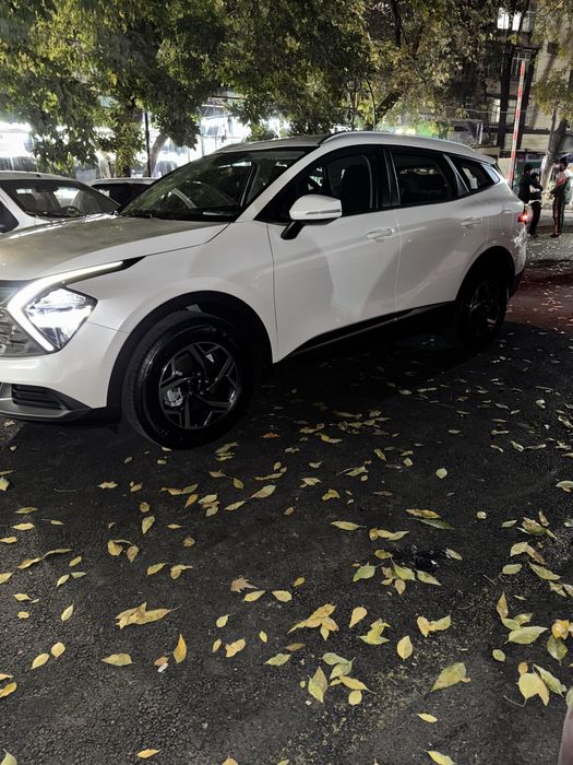 Продам KIA Sportage 2024года